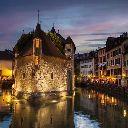 Apartment Le Philosophe - Flat In The Heart Of Annecy's Old Town Annecy
